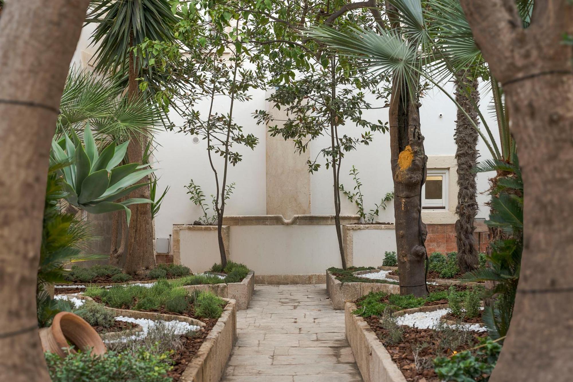 Maniace Boutique Ortigia | Esperienze 4*